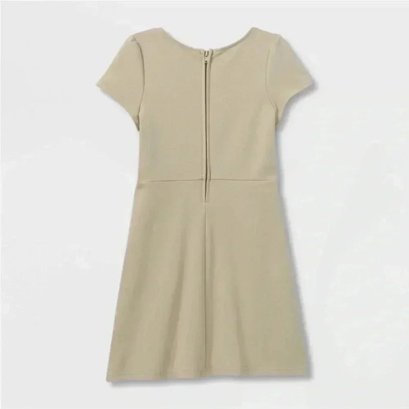 4/$25 NWT Cat & Jack Short Sleeve Uniform Knit Jumper Dress Khaki Sz M 7-8 - Picture 2 of 8